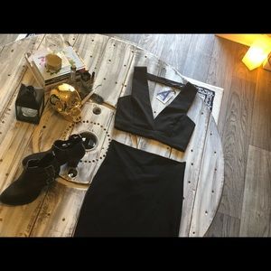 ANGL Black Crop Top *S*